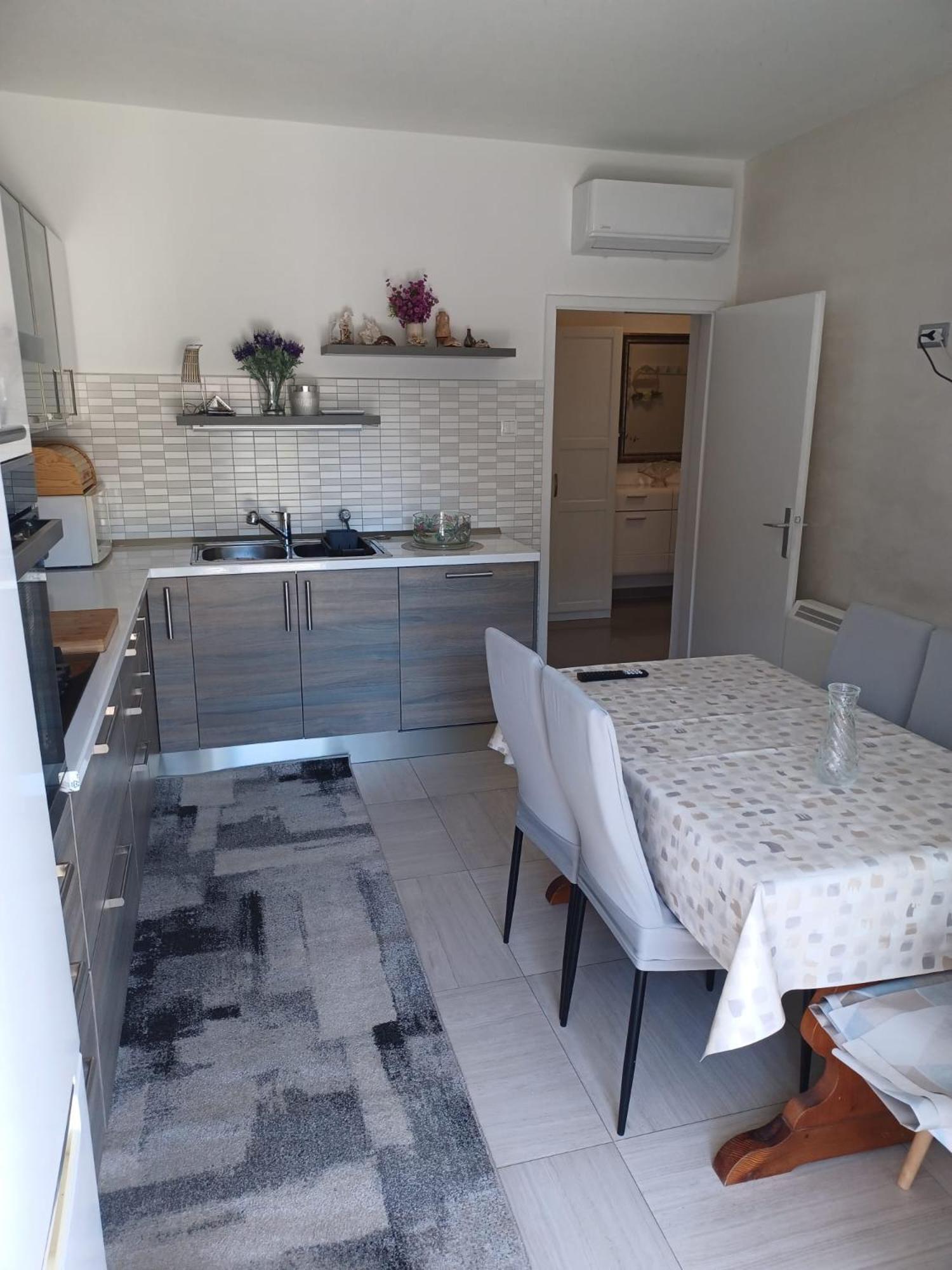 Studio Apartman Marija Trogir Buitenkant foto